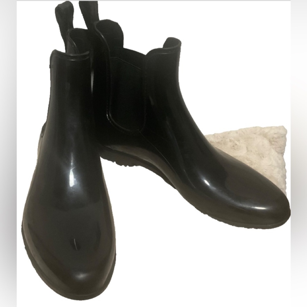 Sam Edelman Women’s Glossy Black Tinsley Rain Boots Size 10Ankle Chelsea Leather
